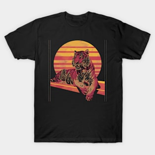 Retro vintage tiger sitting T-Shirt